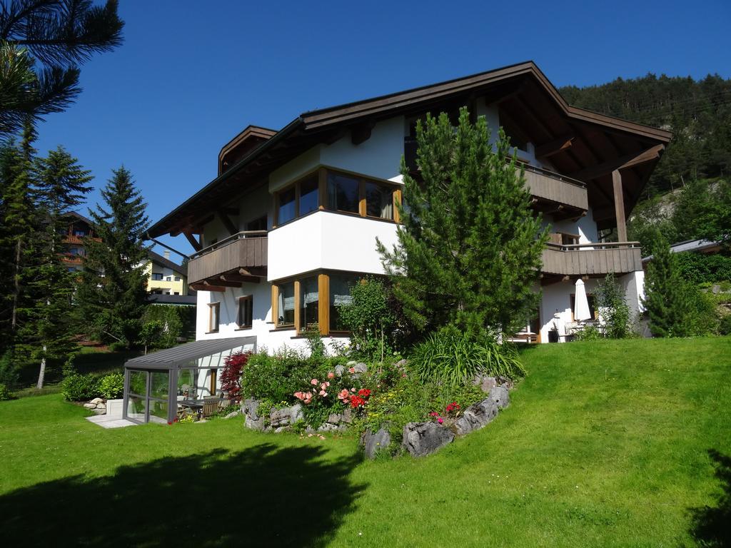 Appartementhaus St. Martin Seefeld in Tirol Rom bilde
